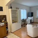 Moderne Mit Aussicht Apartmán *