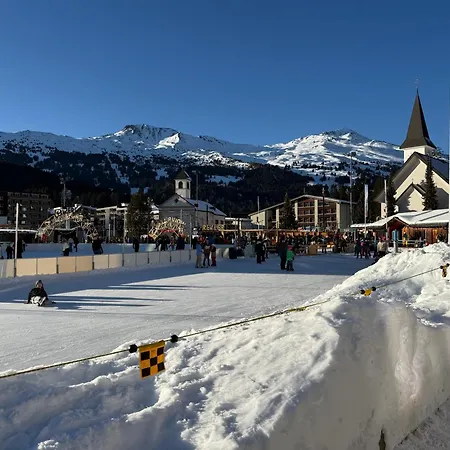 Moderne Mit Aussicht *